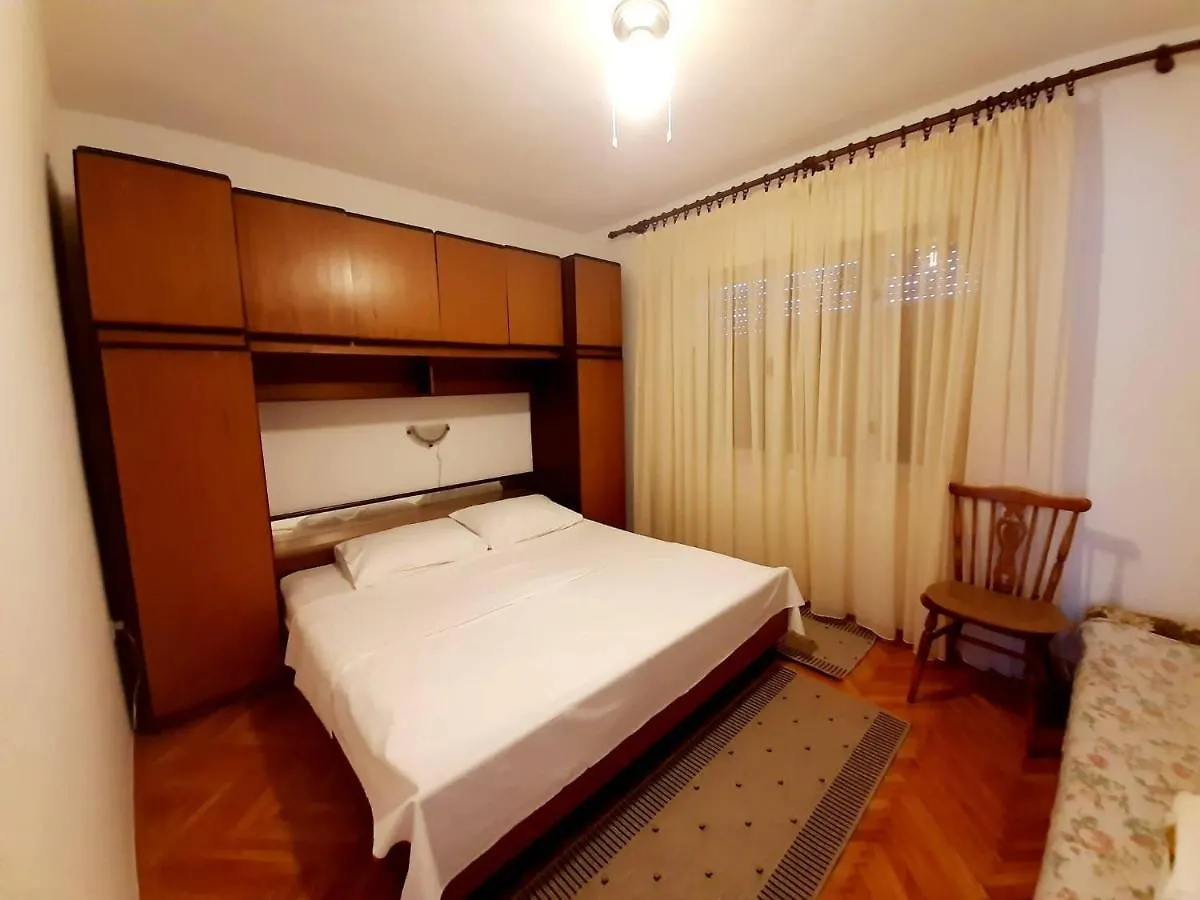 Apartment Riko - Accomodation 